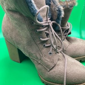 Jellypop Bootie Size 8.5